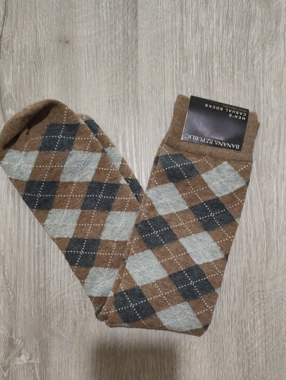 Banana Republic Men's Brown, Gray, and Black Argyle Casual Socks